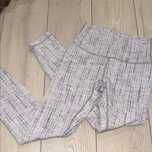 lululemon athletica Light Gray Textured Leggings